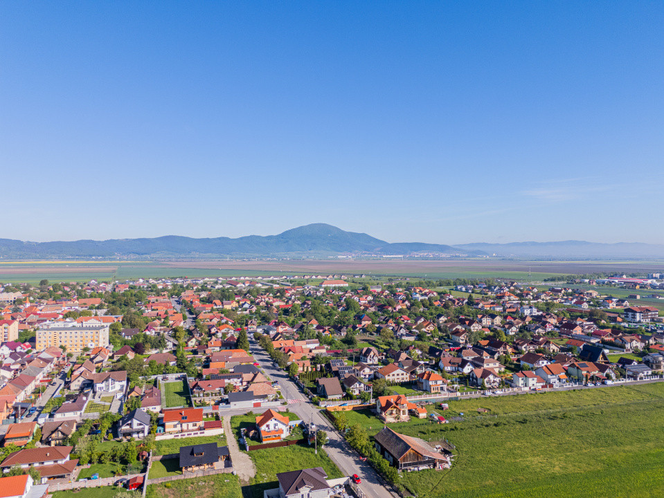 Teren pentru construcții în Cristian, cu potențial imens