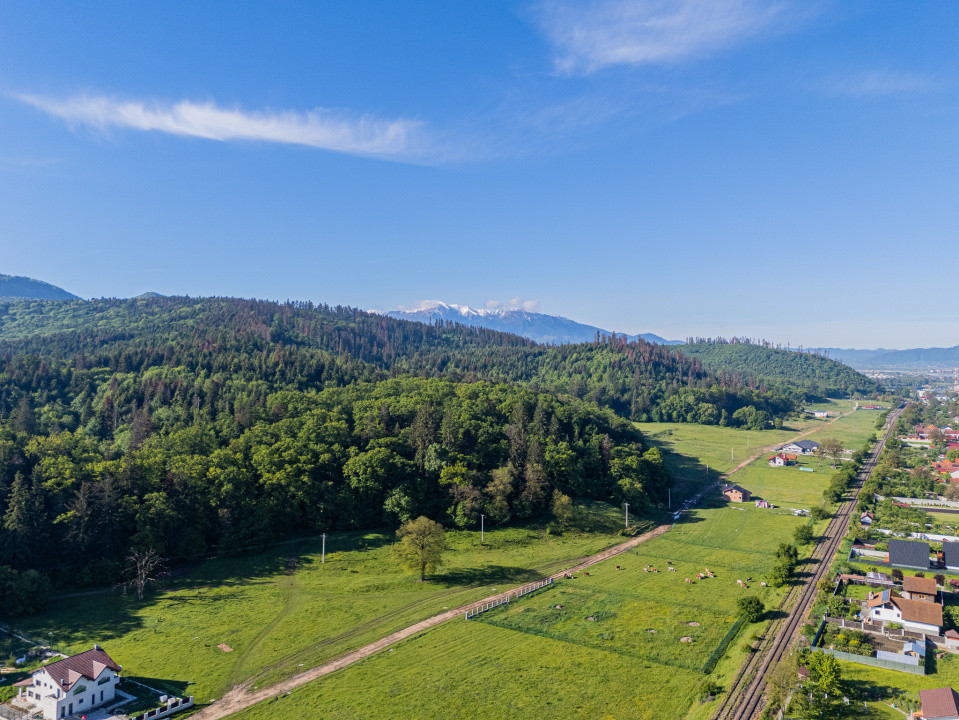 Teren pentru construcții în Cristian, cu potențial imens