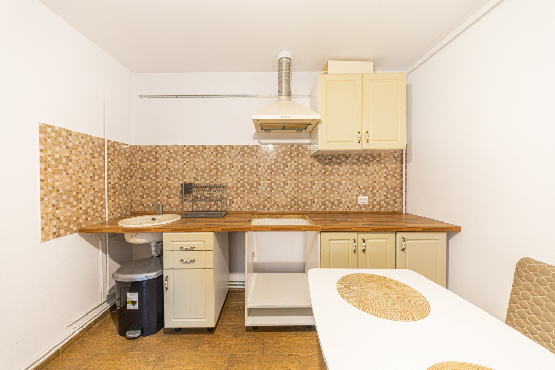 Proprietate versatilă cu 2 case și garsonieră în Hărman, locuință sau investiție