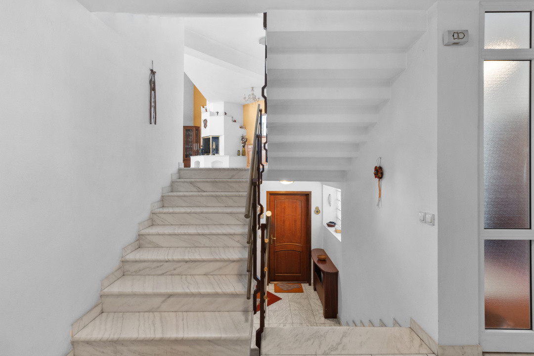 Casa de vanzare in Brasov - singur in curte - 458 mp teren