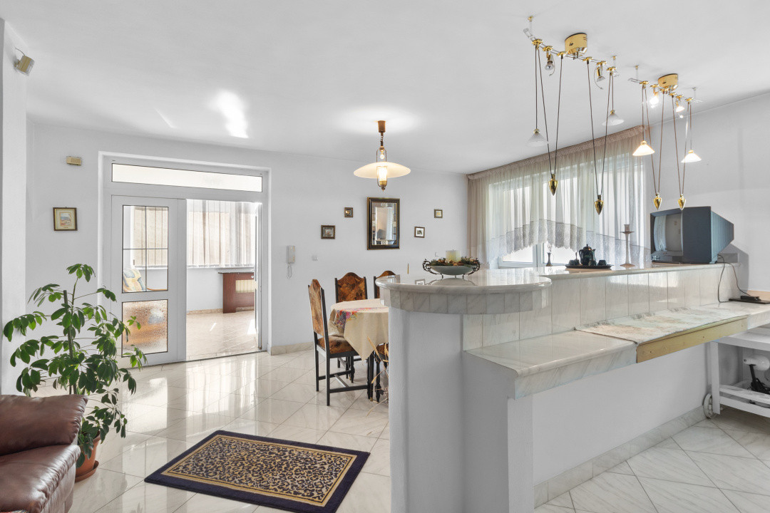 Casa de vanzare in Brasov - singur in curte - 458 mp teren