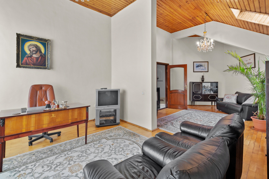 Casa de vanzare in Brasov - singur in curte - 458 mp teren