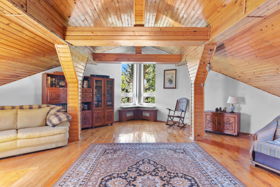 Casa de vanzare in Brasov - singur in curte - 458 mp teren