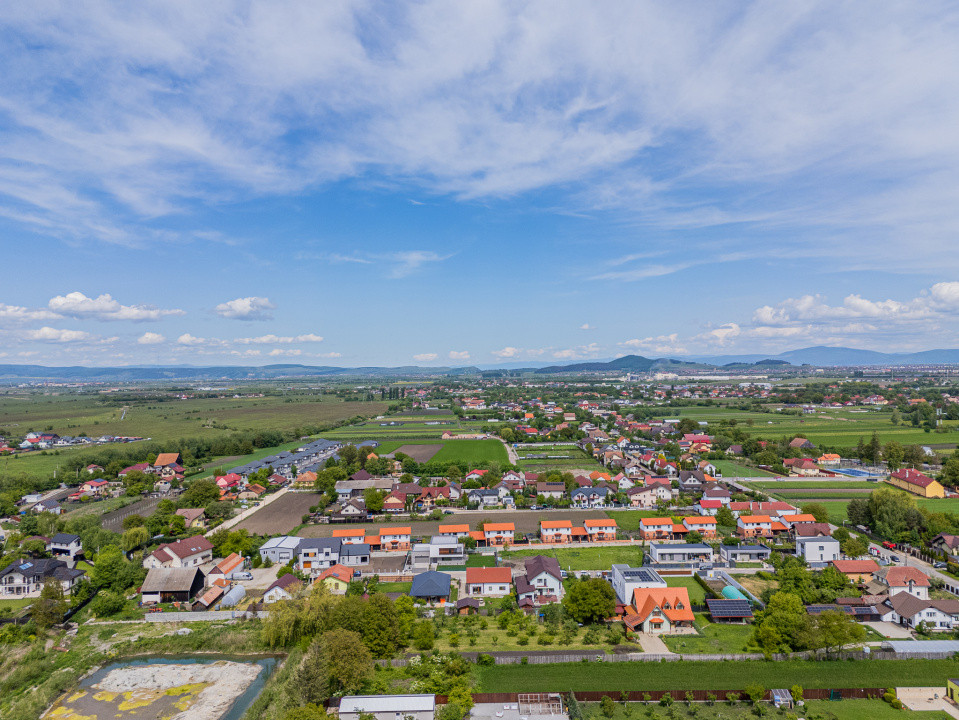 Teren pentru construcții în Stupini, cu potențial imens