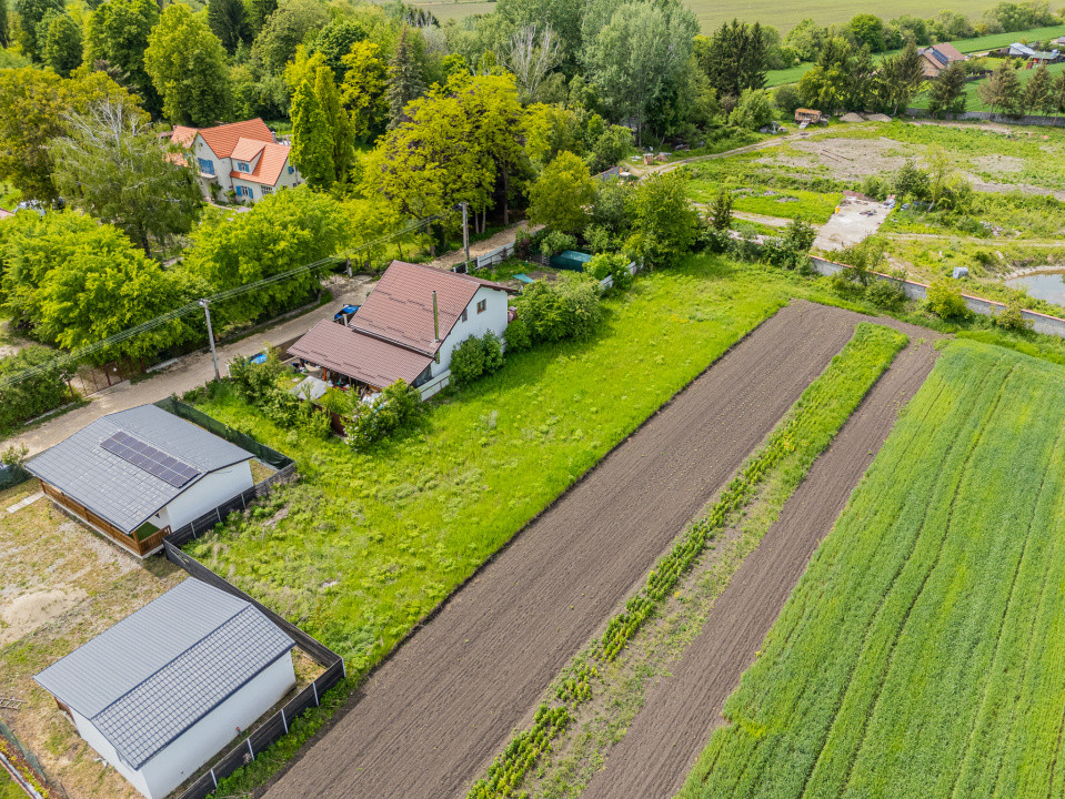 Teren pentru construcții în Stupini, cu potențial imens