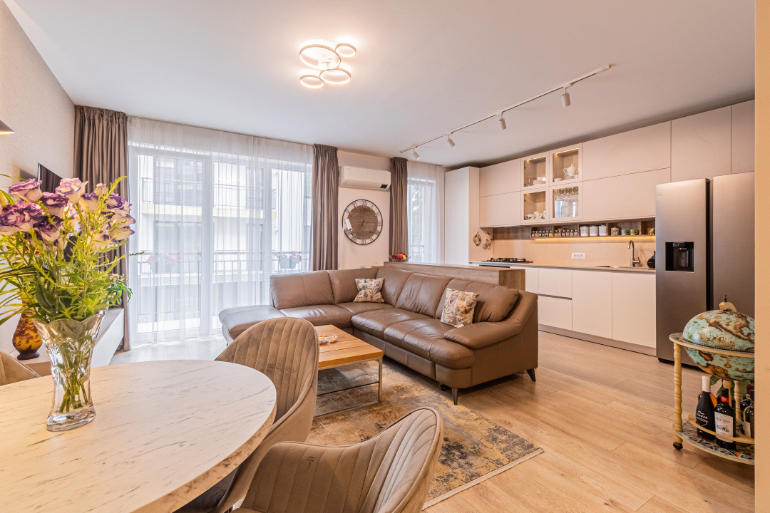 Vânzare apartament cu 3 camere, decomandat - Mountain View Residence