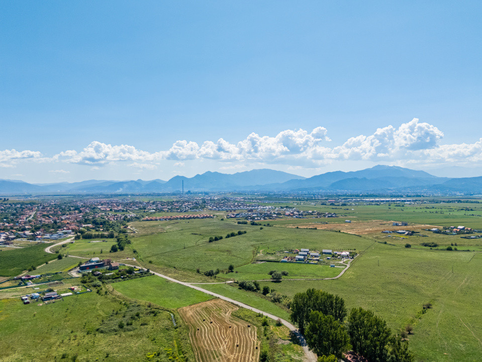 Teren pretabil construcție rezidențială – Sânpetru