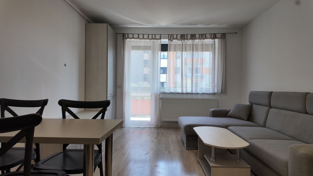 Studio modern și complet mobilat, în zona Tractorul